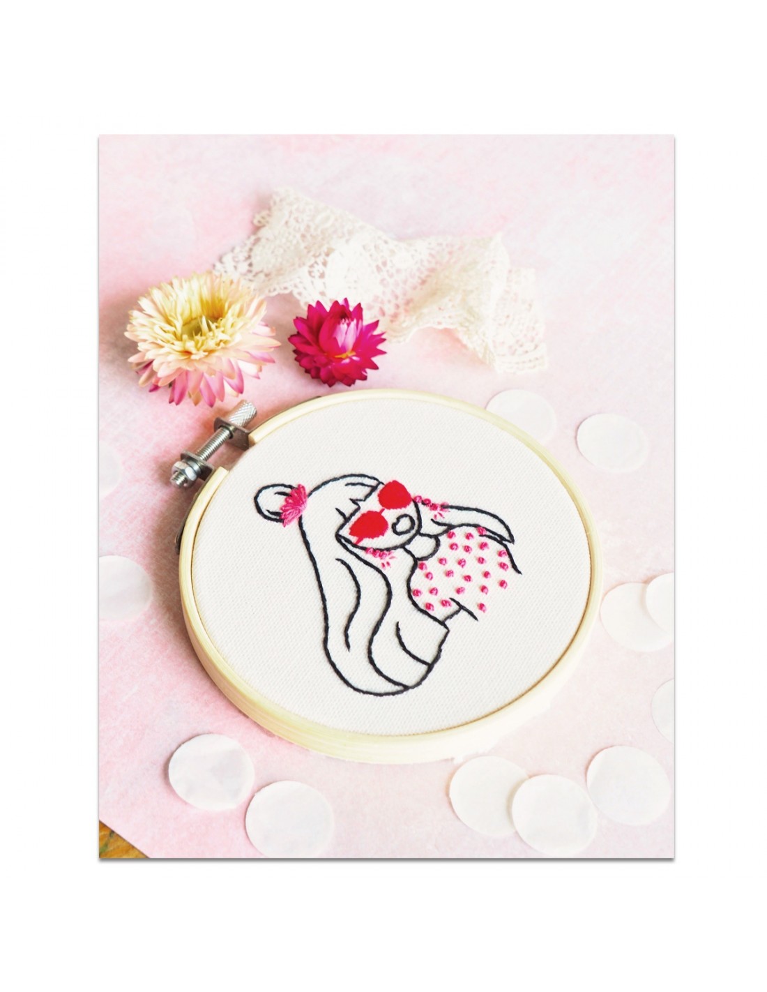 Kit broderie Femme libre et stylée